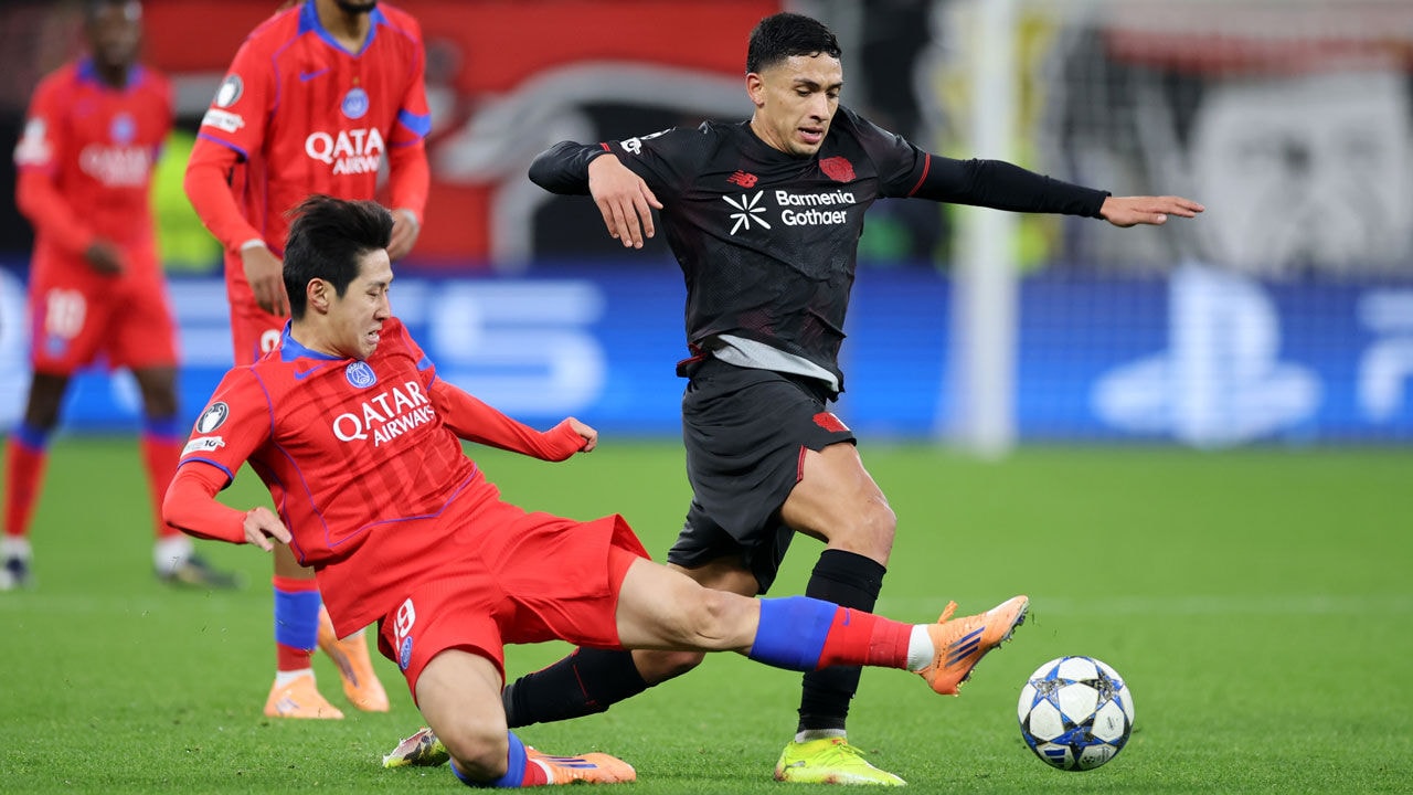 이강인 교체출전 PSG, 레버쿠젠 완파…챔피언스리그 3연승 질주